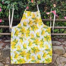 Load image into Gallery viewer, Cotton apron - mimosa (wattle)