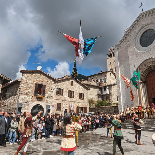 Flag throwing in Gubbio
