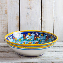Load image into Gallery viewer, Large serving bowl (30cm) + salad servers - Giglio
