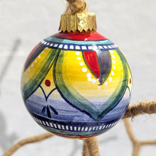Load image into Gallery viewer, Christmas ornament - medium (6cm) - various, round Fav
