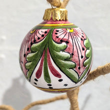 Load image into Gallery viewer, Christmas ornament - medium (6cm) - various, round Fav
