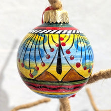 Load image into Gallery viewer, Christmas ornament - medium (6cm) - various, round Fav
