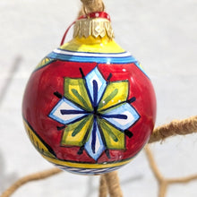 Load image into Gallery viewer, Christmas ornament - medium (6cm) - various, round Fav
