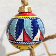Load image into Gallery viewer, Christmas ornament - medium (6cm) - various, round Fav
