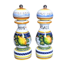 Load image into Gallery viewer, Salt &amp; pepper grinders (ceramic tops) - Lemon
