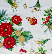 Load image into Gallery viewer, Christmas tablecloth - various sizes - made in Italy
