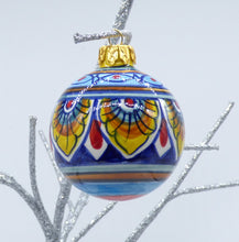 Load image into Gallery viewer, Christmas ornament - medium (6cm) - various designs, round
