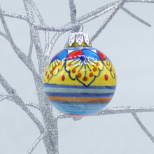 Load image into Gallery viewer, Christmas ornament - small (4cm) - various designs, round
