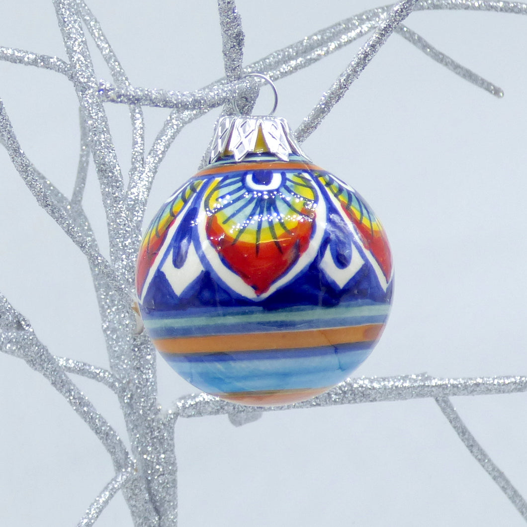 Christmas ornament - small (4cm) - various designs, round