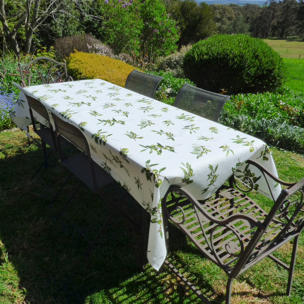 Rectangular cotton tablecloth - 135x240cm - green olives