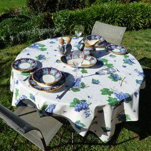Square cotton tablecloth - 145x145cm - blue grapes